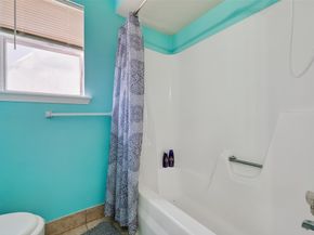 3834 Willow Springs Lane, Houston TX 77080