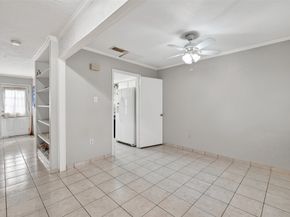 3834 Willow Springs Lane, Houston TX 77080