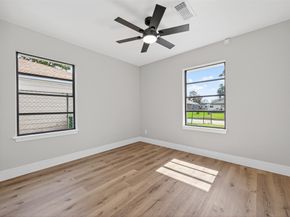 7227 Colton St, Houston TX 77016