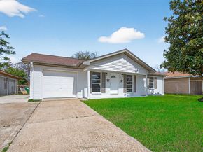 7227 Colton St, Houston TX 77016