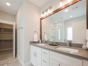 2051 Sherwood Forest Street, Houston TX 77043