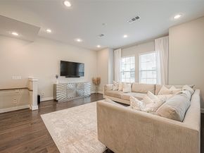 2051 Sherwood Forest Street, Houston TX 77043