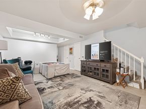 6541 Wanda Lane, Houston TX 77074