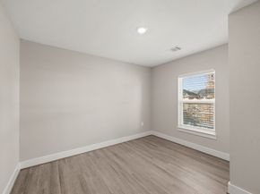 8302 Tavenor Lane, Houston TX 77075