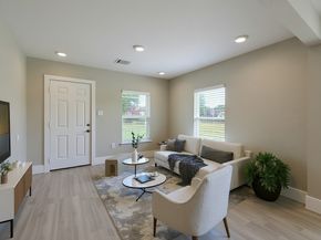 8302 Tavenor Lane, Houston TX 77075