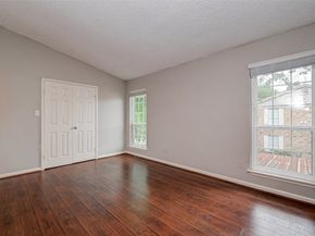 10615 Briar Forest Drive 902, Houston TX 77042