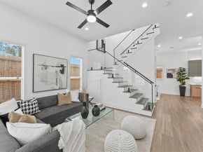 2590 W Tidwell Road, Houston TX 77091