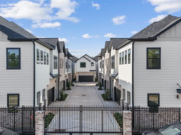 2590 W Tidwell Road, Houston TX 77091