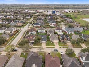 6322 Atlasridge Drive, Houston TX 77048