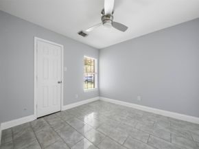 6322 Atlasridge Drive, Houston TX 77048