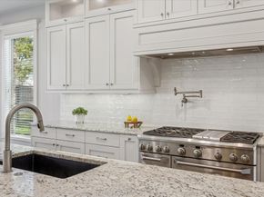 1802 Wakefield Drive, Houston TX 77018