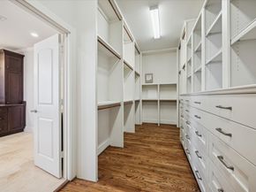 1802 Wakefield Drive, Houston TX 77018