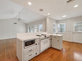 4807 Creekbend Drive, Houston TX 77035