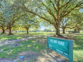 4807 Creekbend Drive, Houston TX 77035