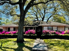 4807 Creekbend Drive, Houston TX 77035