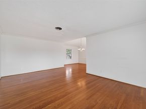 4807 Creekbend Drive, Houston TX 77035