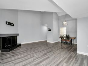 9809 Richmond Avenue B13, Houston TX 77042