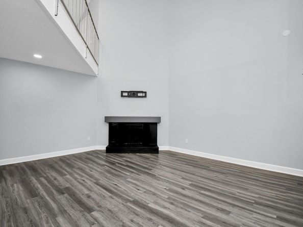 9809 Richmond Avenue B13, Houston TX 77042