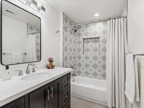 6003 W 43rd Street, Houston TX 77092