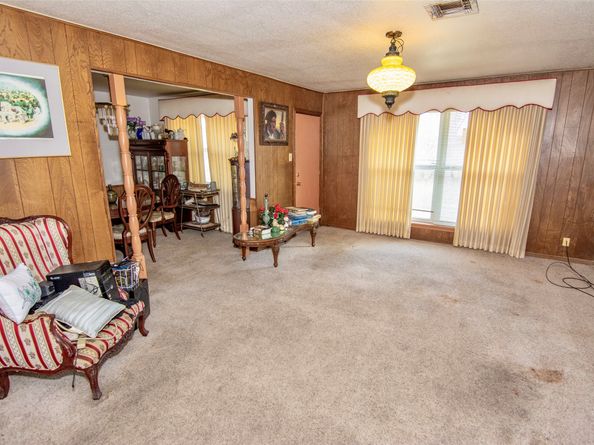 7215 Valmont Drive, Houston TX 77016