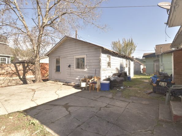 101 Inlane Street, Houston TX 77012