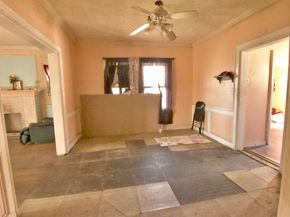 101 Inlane Street, Houston TX 77012