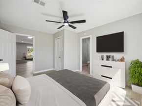 5206 Willow Glen Drive, Houston TX 77033