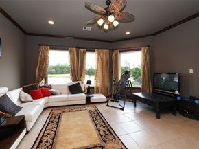 22 Post Shadow Estate Drive, Spring TX 77389