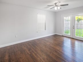 3234 Berry Street, Houston TX 77004