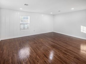 3234 Berry Street, Houston TX 77004