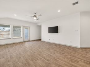 2905 Chase Cross Lane, Houston TX 77047