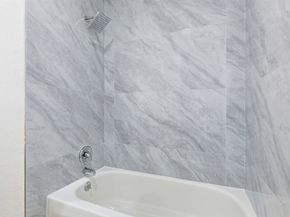 7350 Kirby Drive 21, Houston TX 77030