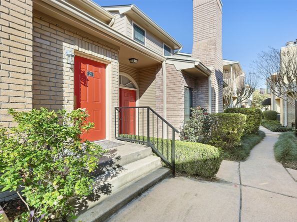 7350 Kirby Drive 21, Houston TX 77030