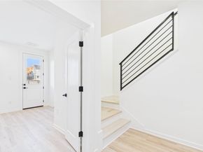 4748 Martin Hill Street, Houston TX 77018