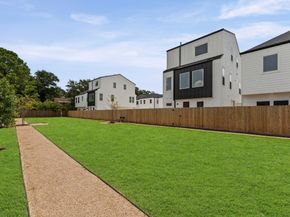 4748 Martin Hill Street, Houston TX 77018