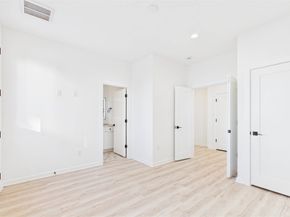 4748 Martin Hill Street, Houston TX 77018