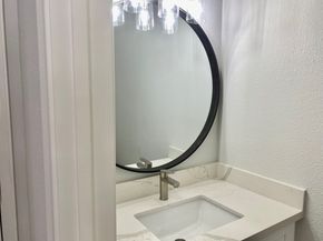 632 Wilcrest Drive 632, Houston TX 77042