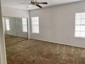 632 Wilcrest Drive 632, Houston TX 77042