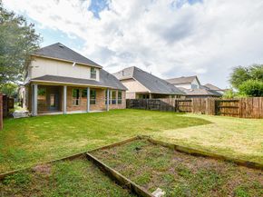 1123 Penny Worth Drive, Sugar Land TX 77479