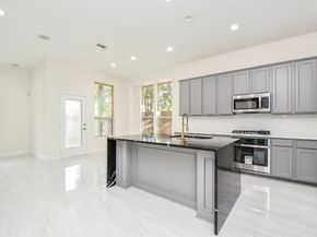 1123 Penny Worth Drive, Sugar Land TX 77479