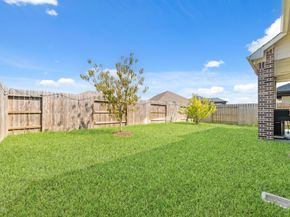 2023 Woodgate Ln, Tomball TX 77375