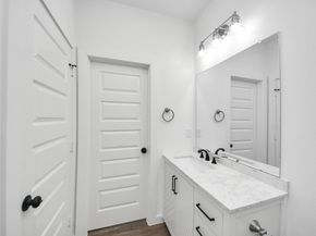 7312 Wileyvale Drive C, Houston TX 77016