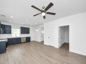 7312 Wileyvale Drive C, Houston TX 77016