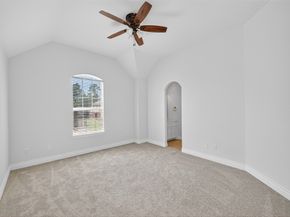 1840 Leela Springs Drive, Conroe TX 77304