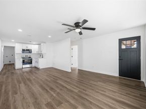 8115 Betty Boop Street, Houston TX 77028