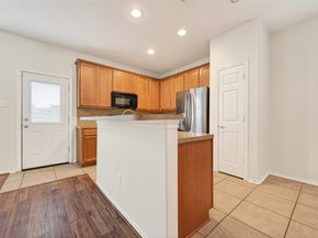 31 Wickerdale Place, The Woodlands TX 77382