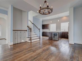 2913 Leeland Street, Houston TX 77003
