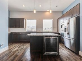 2913 Leeland Street, Houston TX 77003