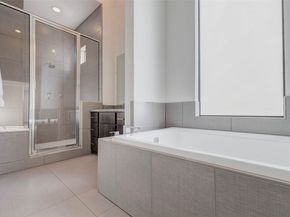 2913 Leeland Street, Houston TX 77003