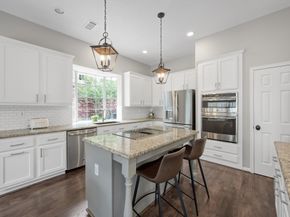 31 E Amberglow Circle, The Woodlands TX 77381